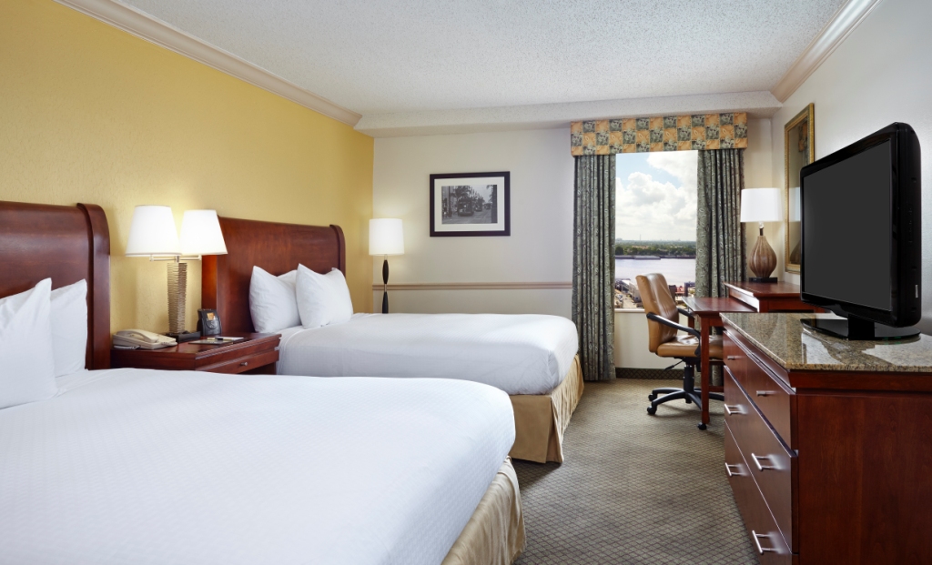 Doubletree Guestroom